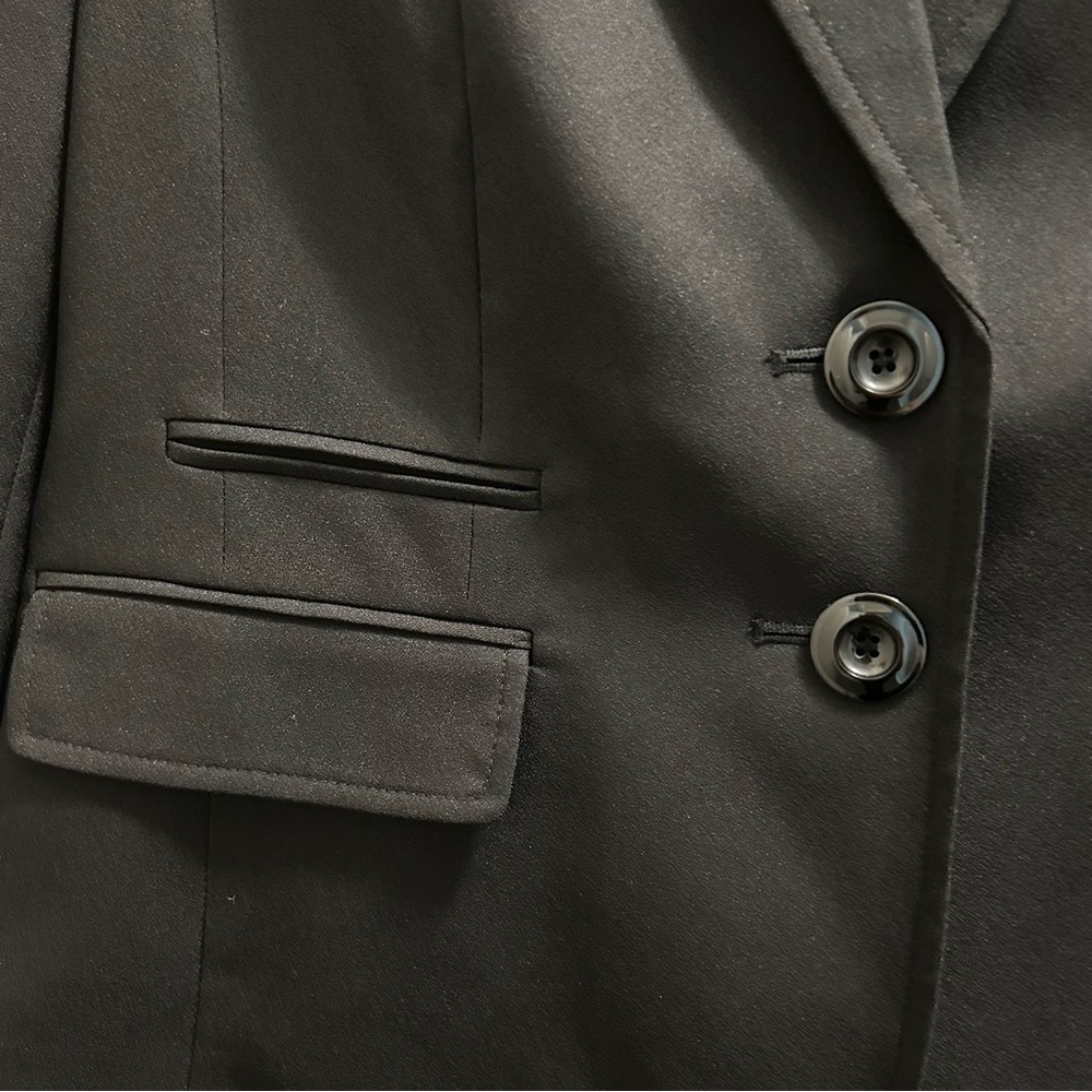 Kasper Black Two-Piece Suit - Picture 5 of 10